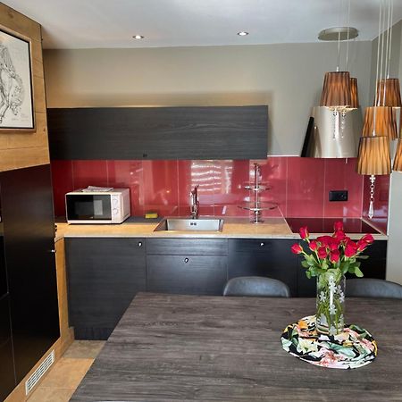 Luxury Apartment Кранс Монтана Екстериор снимка