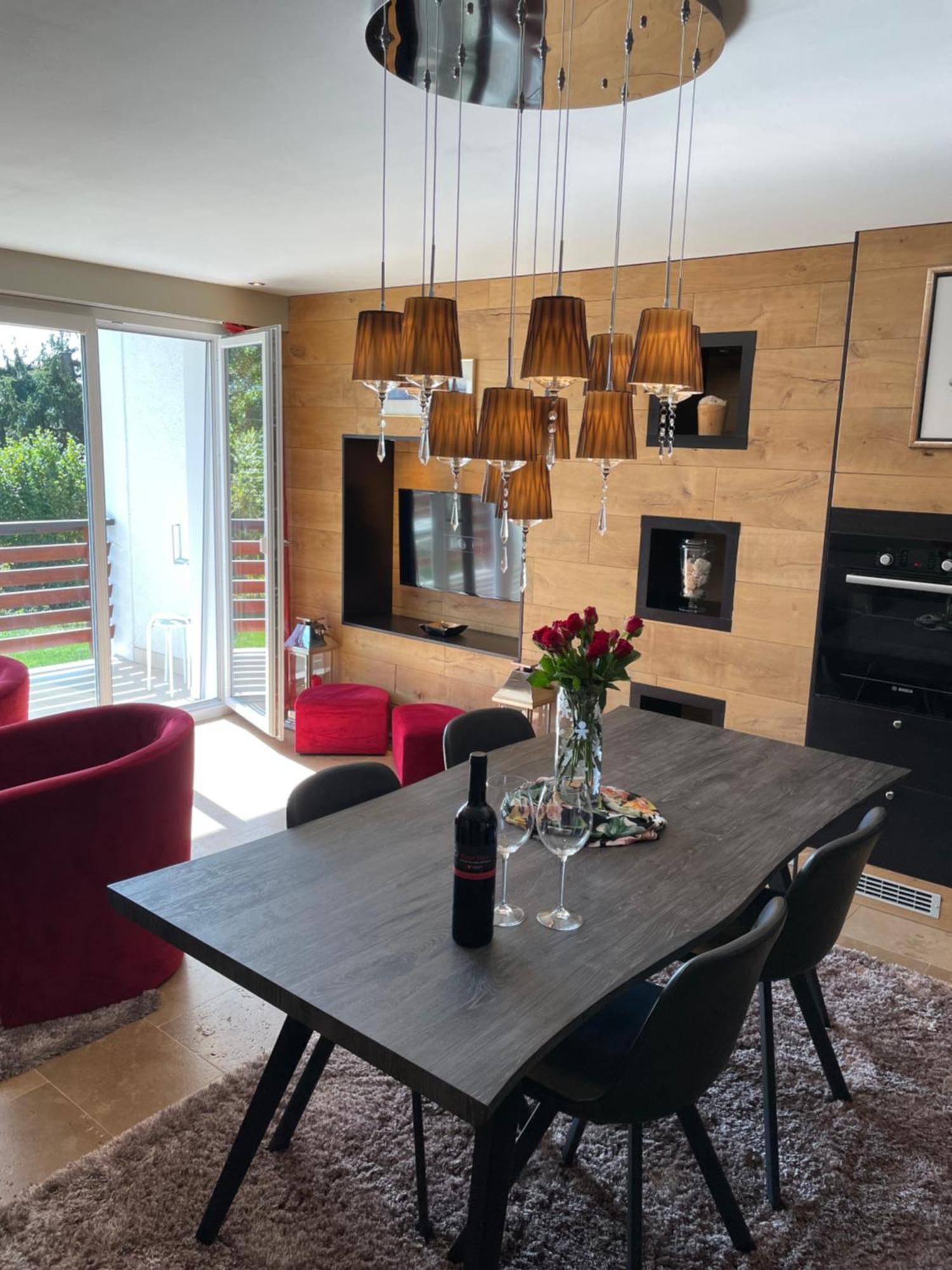 Luxury Apartment Кранс Монтана Екстериор снимка