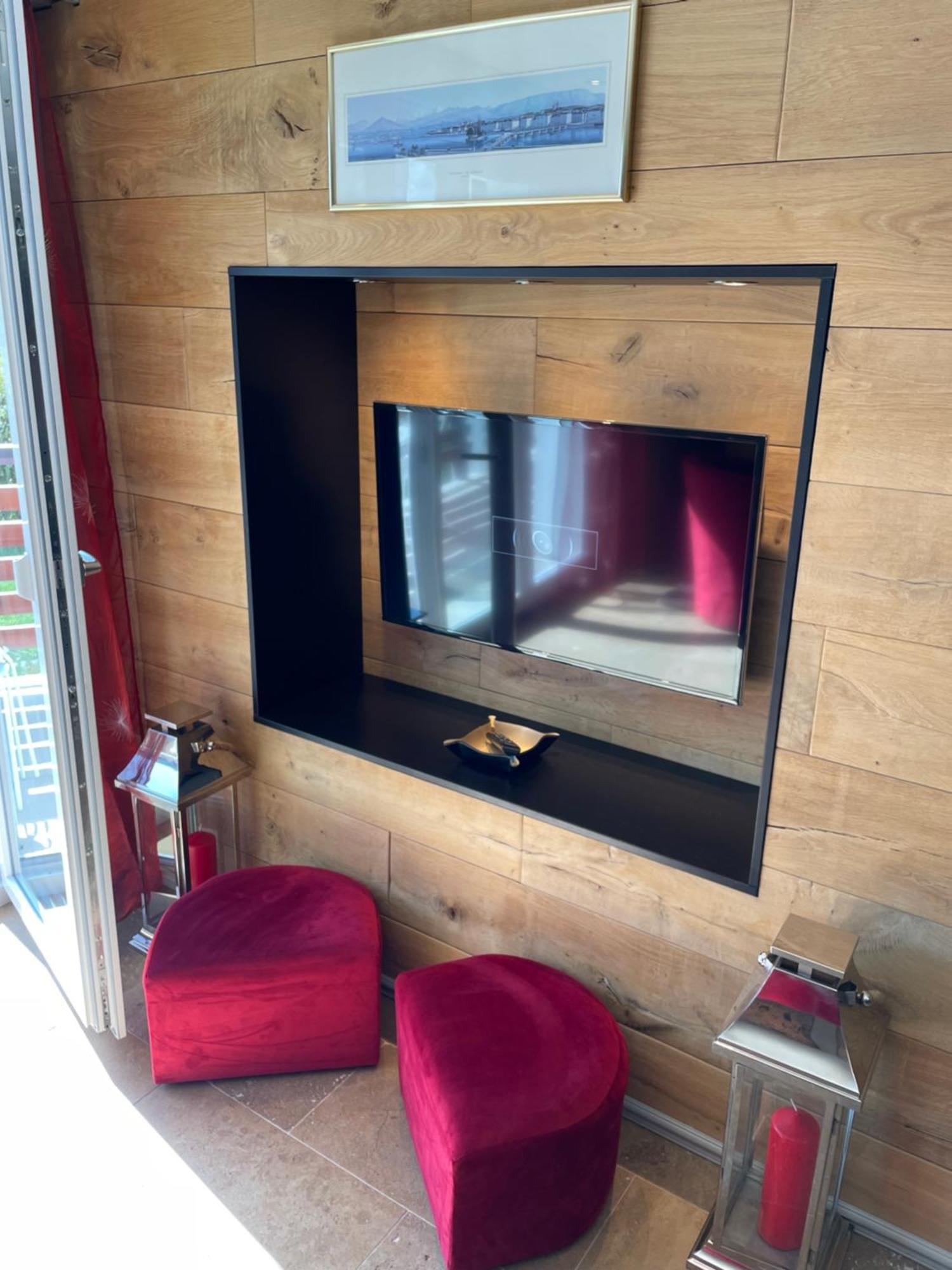 Luxury Apartment Кранс Монтана Екстериор снимка